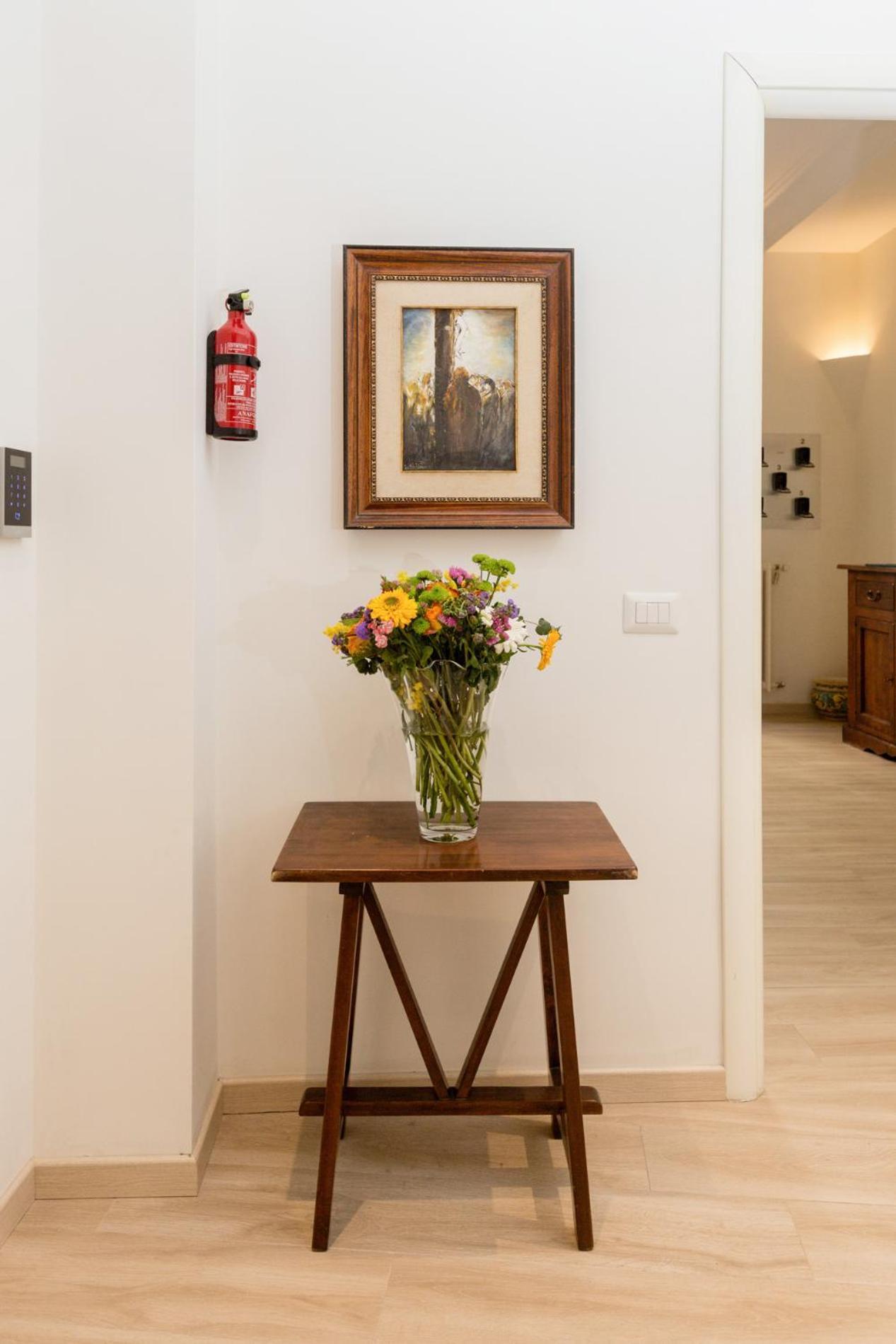 Bea'S Guesthouse Рим Екстер'єр фото
